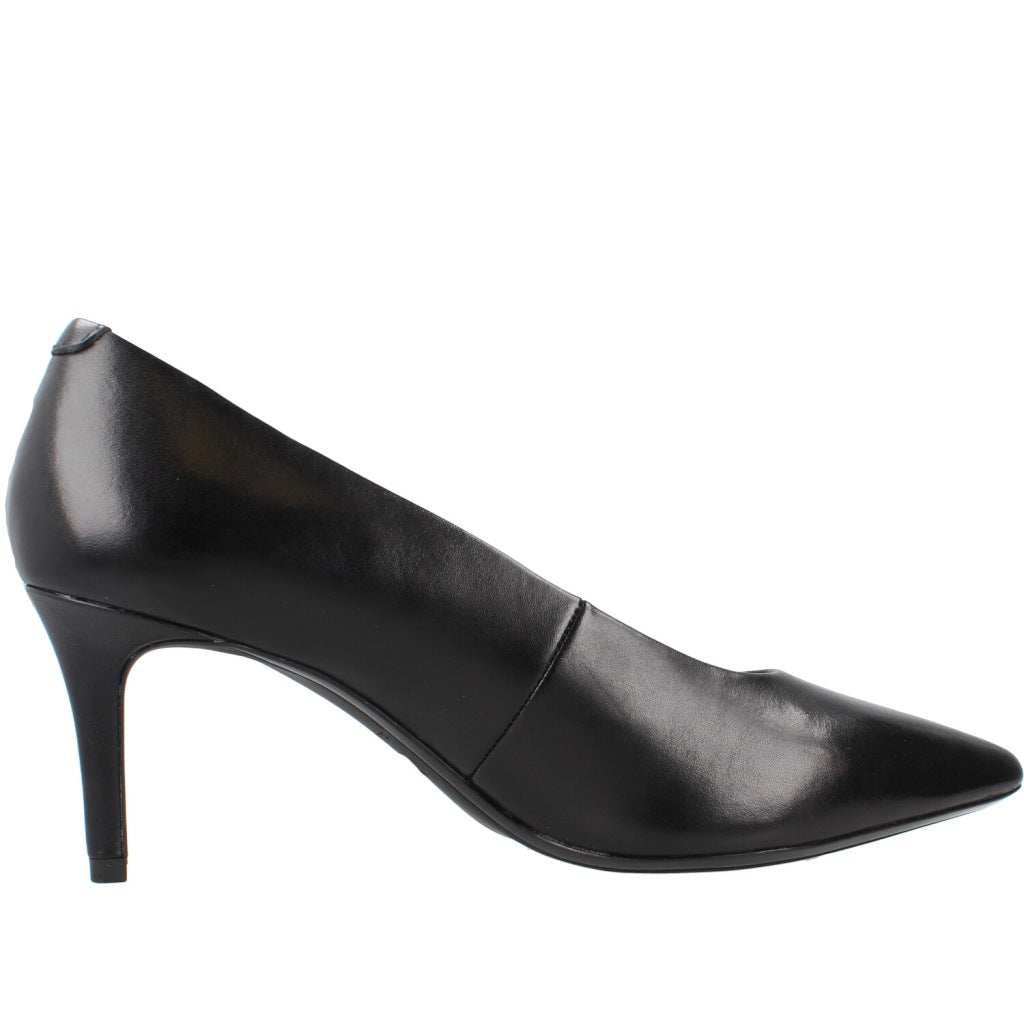 TAMARIS ZAPATO TACON en color NEGRO (4)