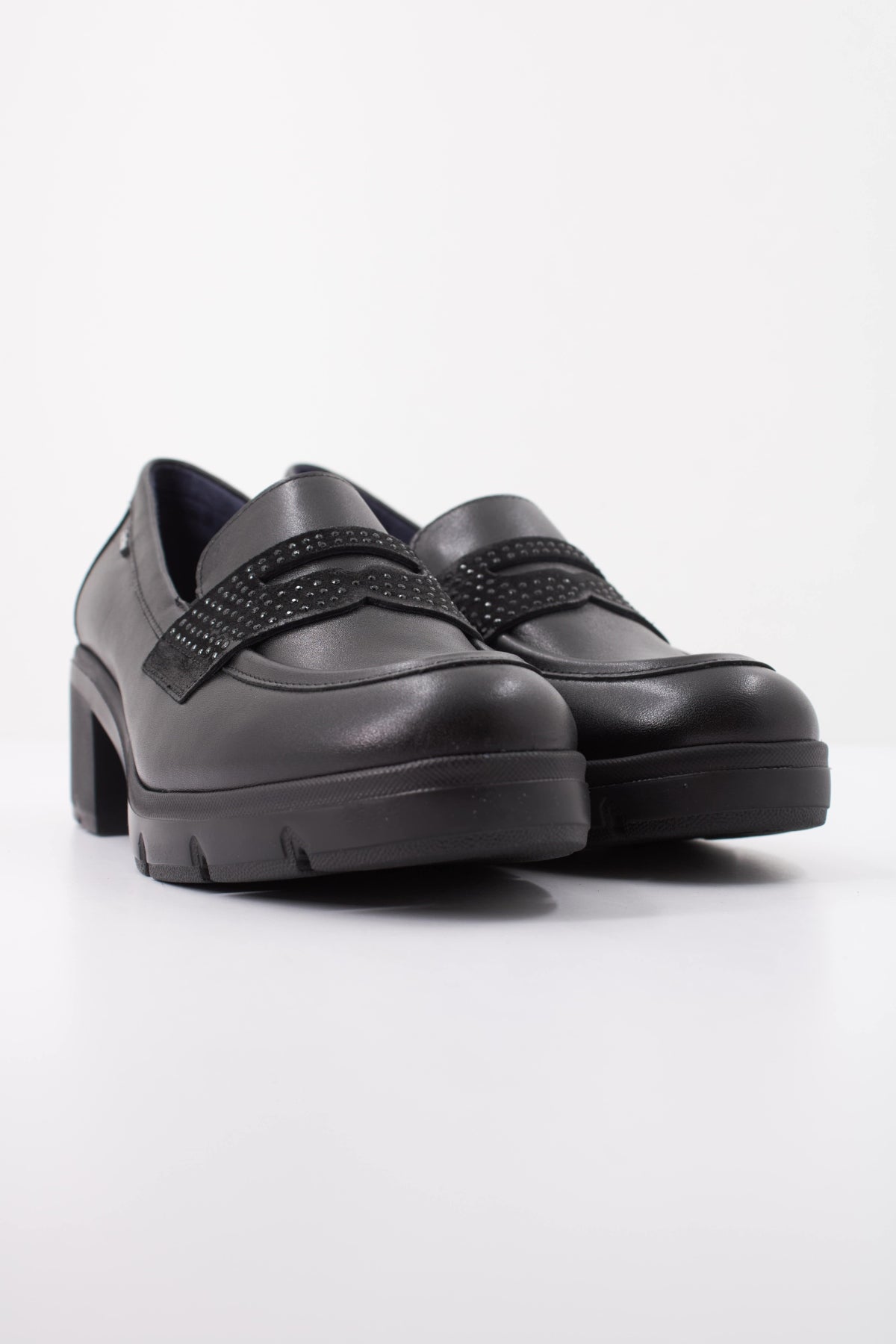 FLUCHOS F NAPLACK CALF en color NEGRO (2)