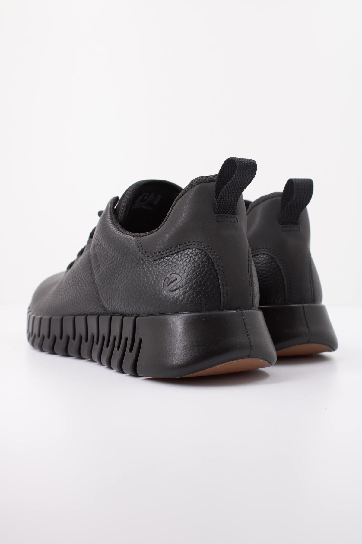 ECCO ECCO GRUUV M SNEAKER LEA GTXS en color NEGRO (4)