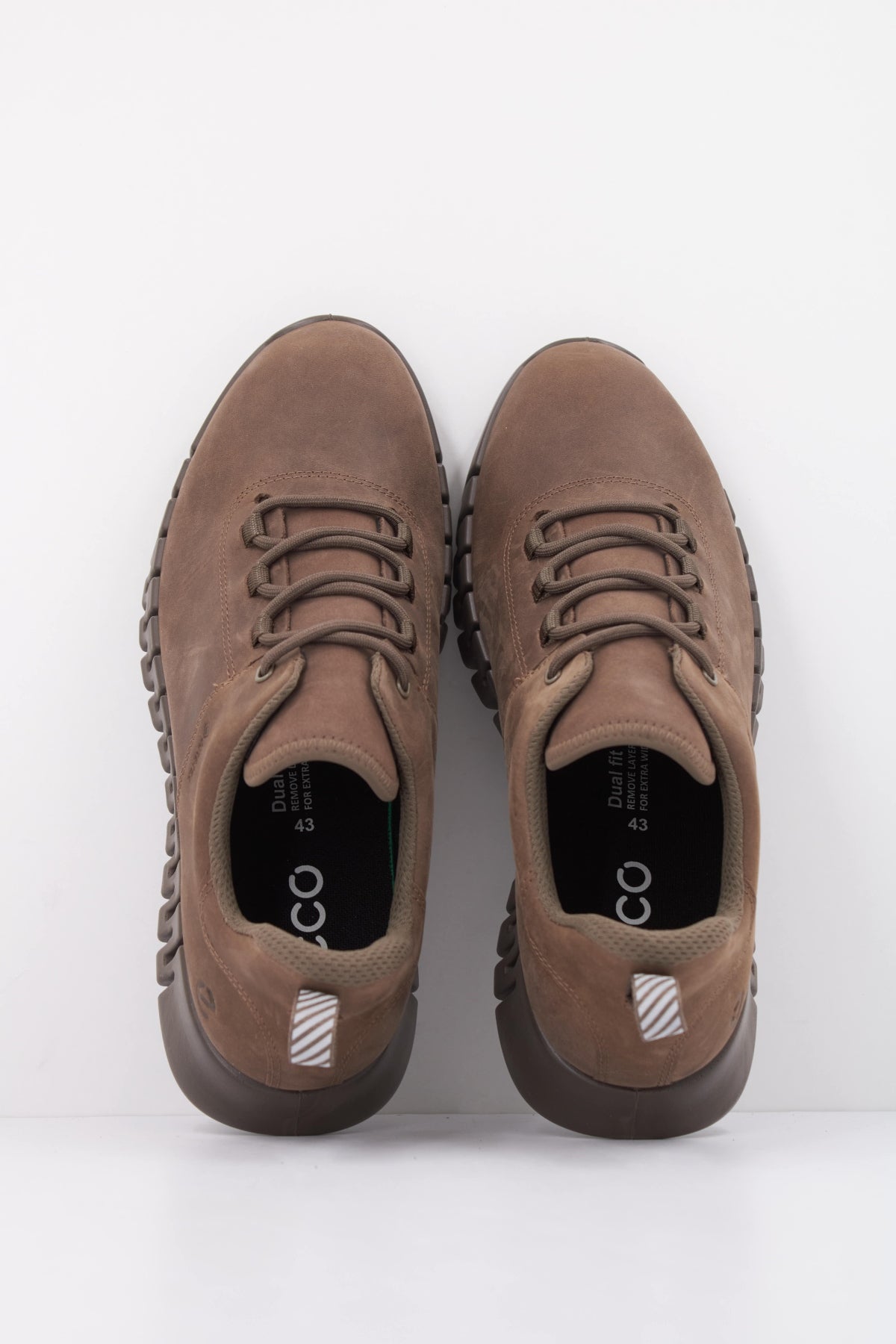 ECCO ECCO GRUUV M SNEAKER LEA GTXS en color VERDE (3)