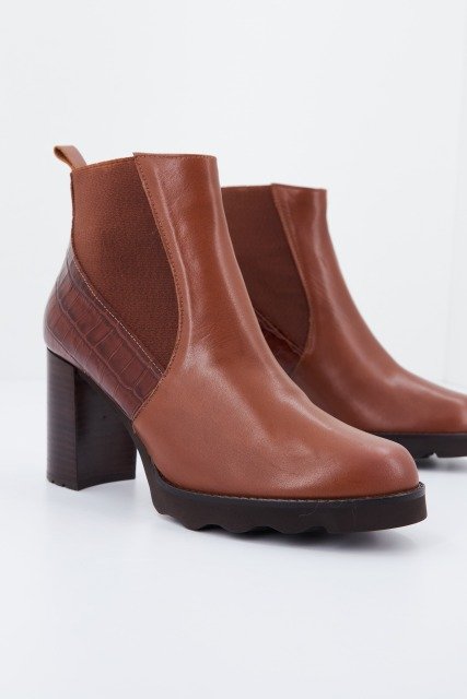 GADEA GA en color MARRON (1)
