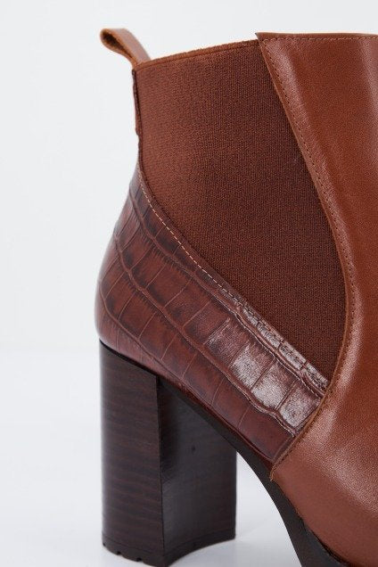 GADEA GA en color MARRON (4)