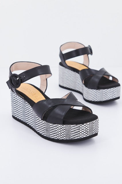 GADEA TUD en color NEGRO (2)