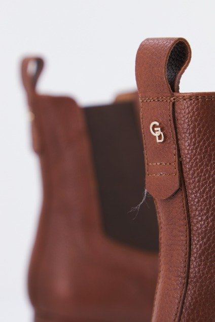 GADEA SIS en color MARRON (3)
