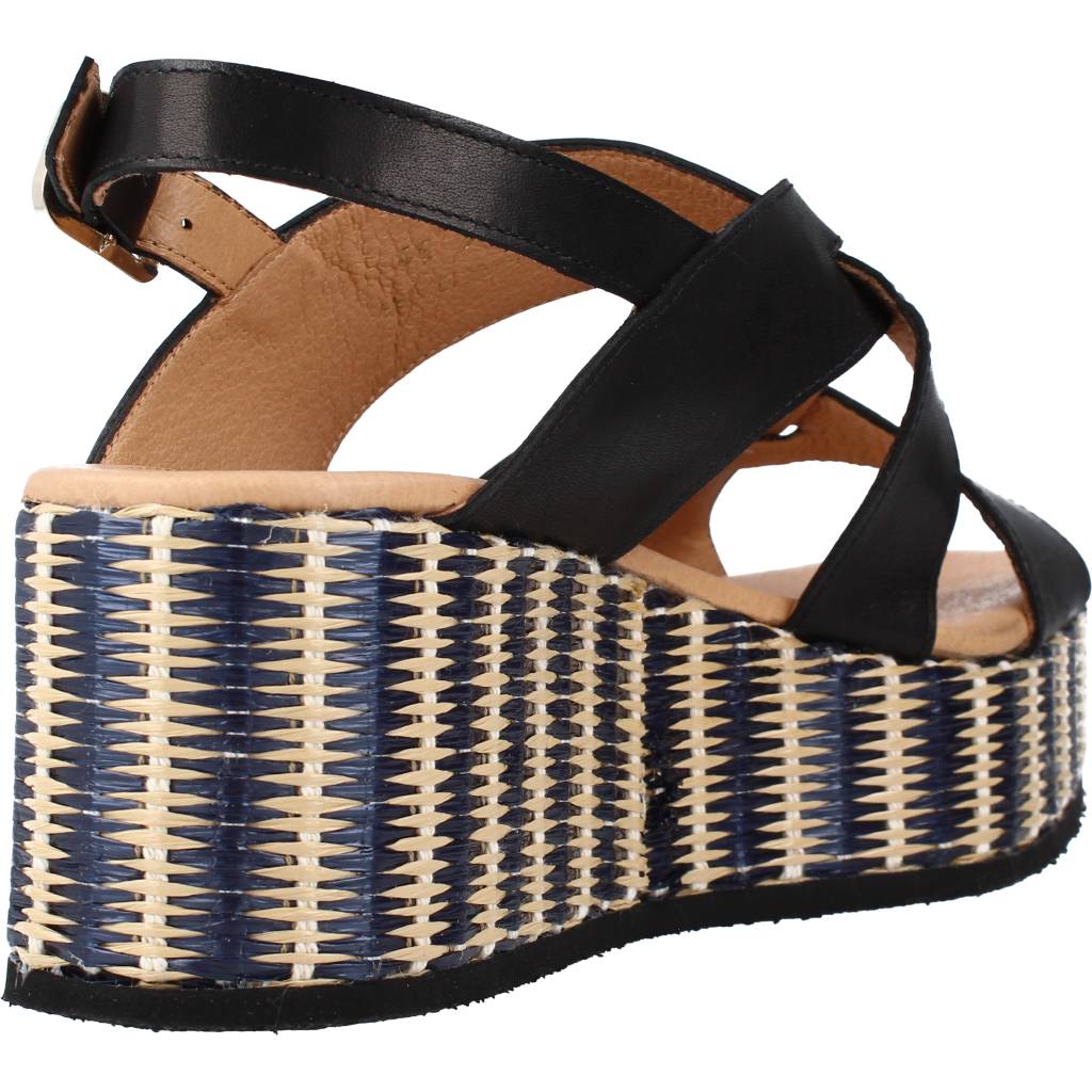 GADEA TUD en color NEGRO (3)