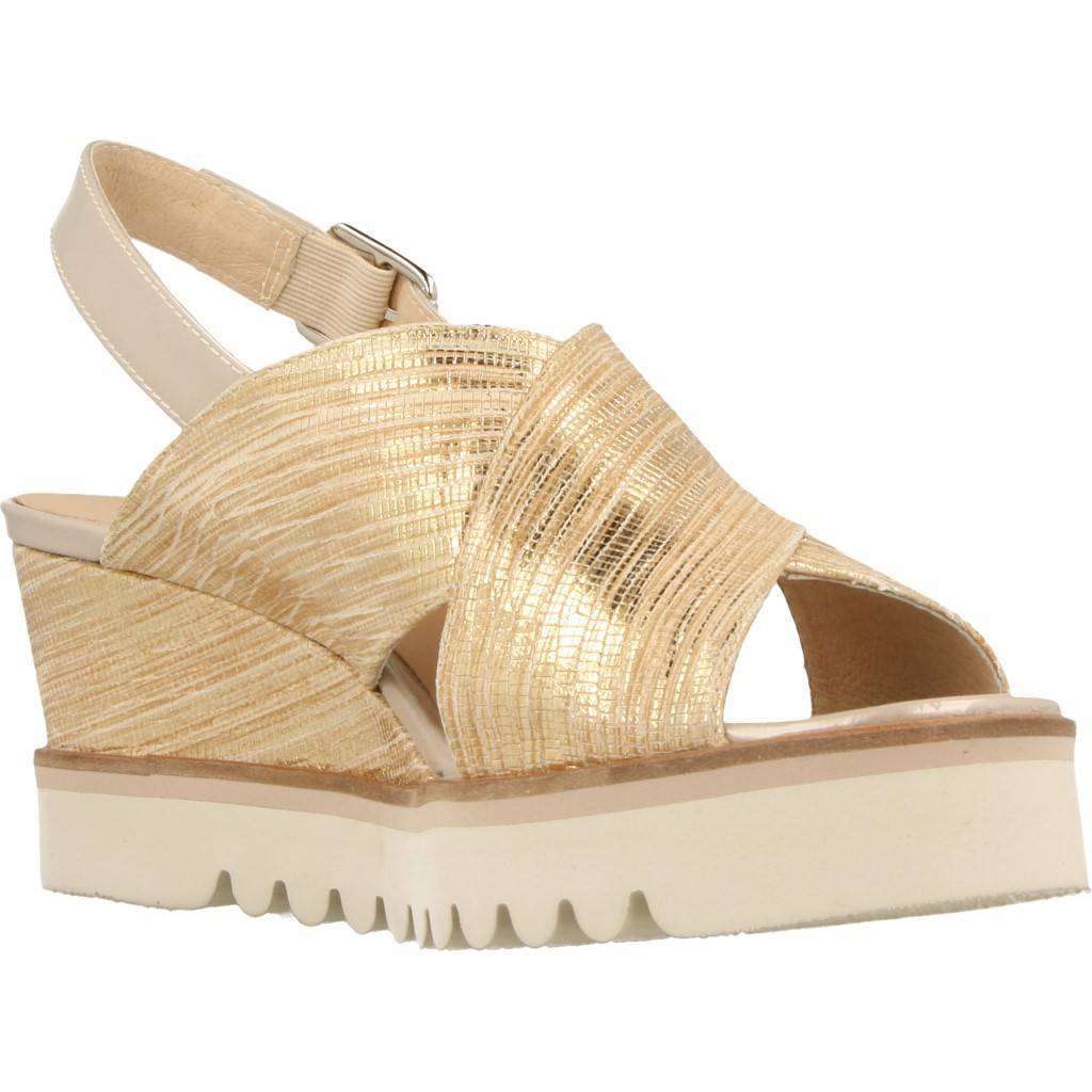 GADEA G en color ORO (5)