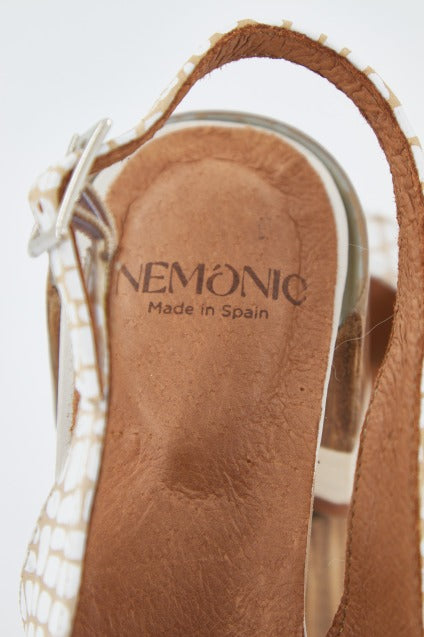 NEMONIC N en color BLANCO (4)