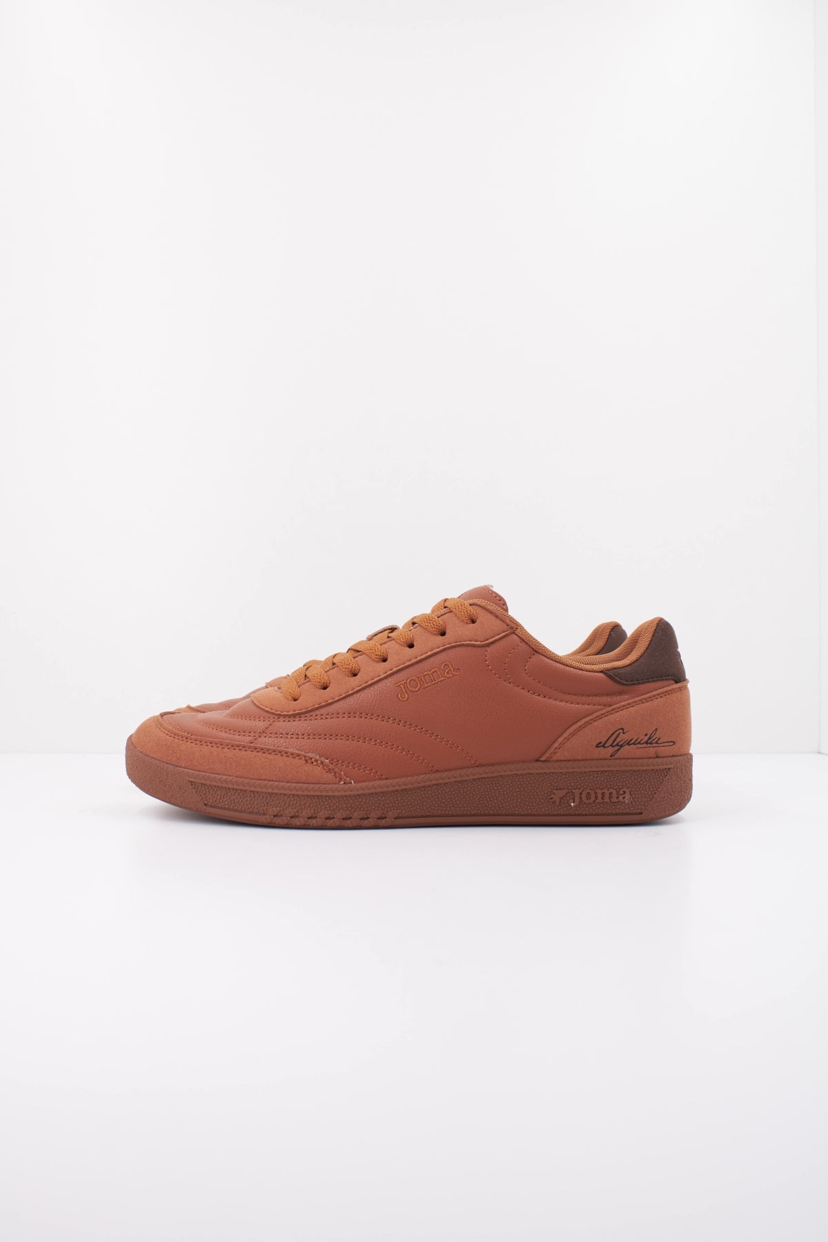 JOMA CAGUIW en color MARRON (1)