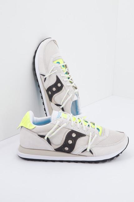 SAUCONY JAZZ DST en color GRIS (1)