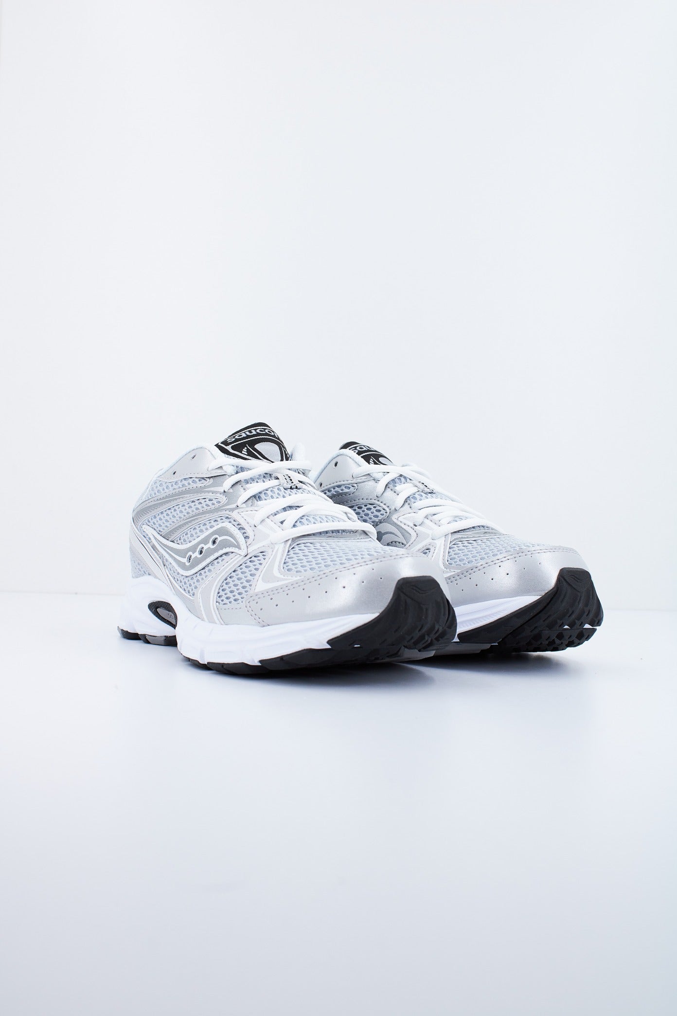 SAUCONY S- en color GRIS (2)