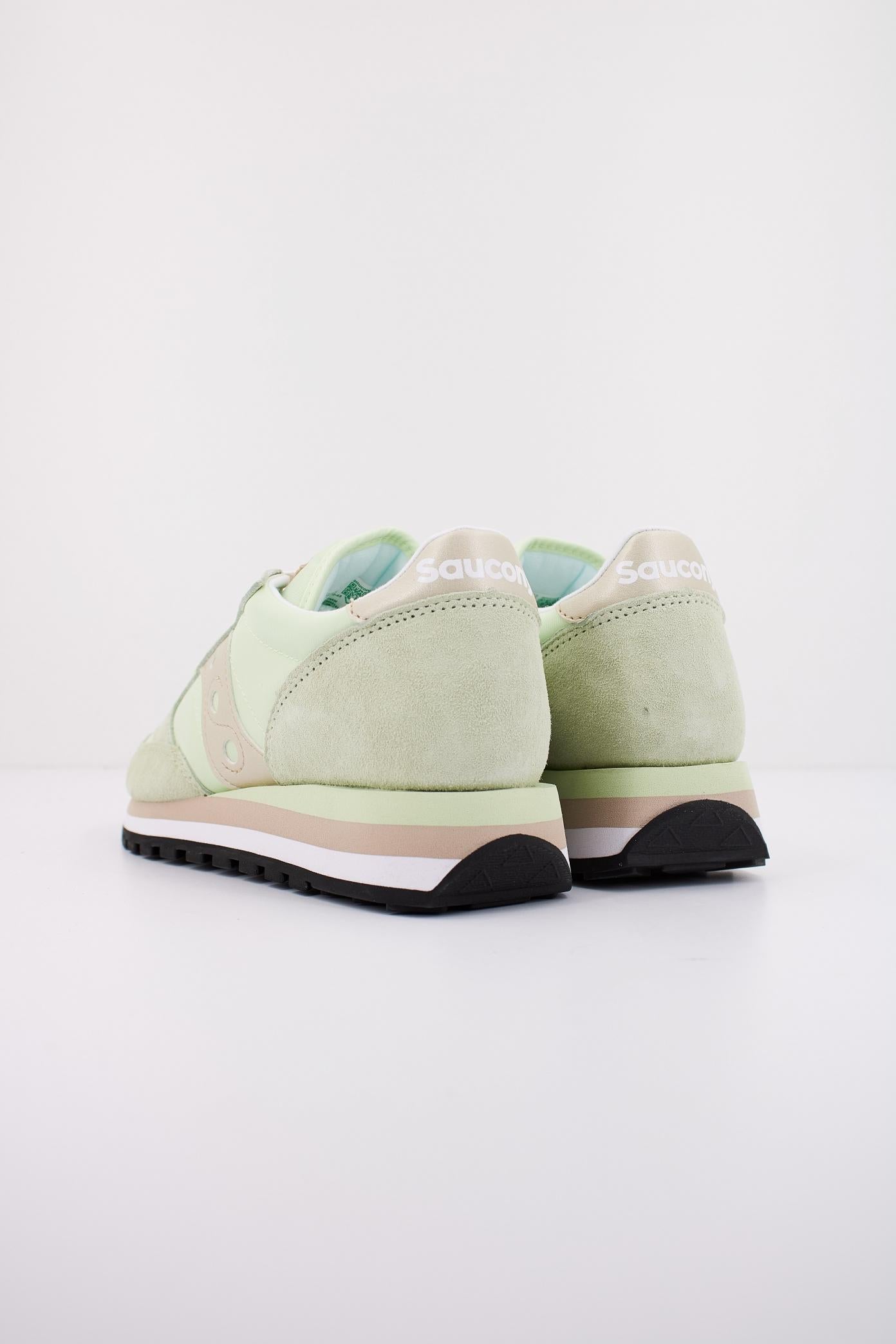 SAUCONY JAZZ TRIPLE en color VERDE (3)