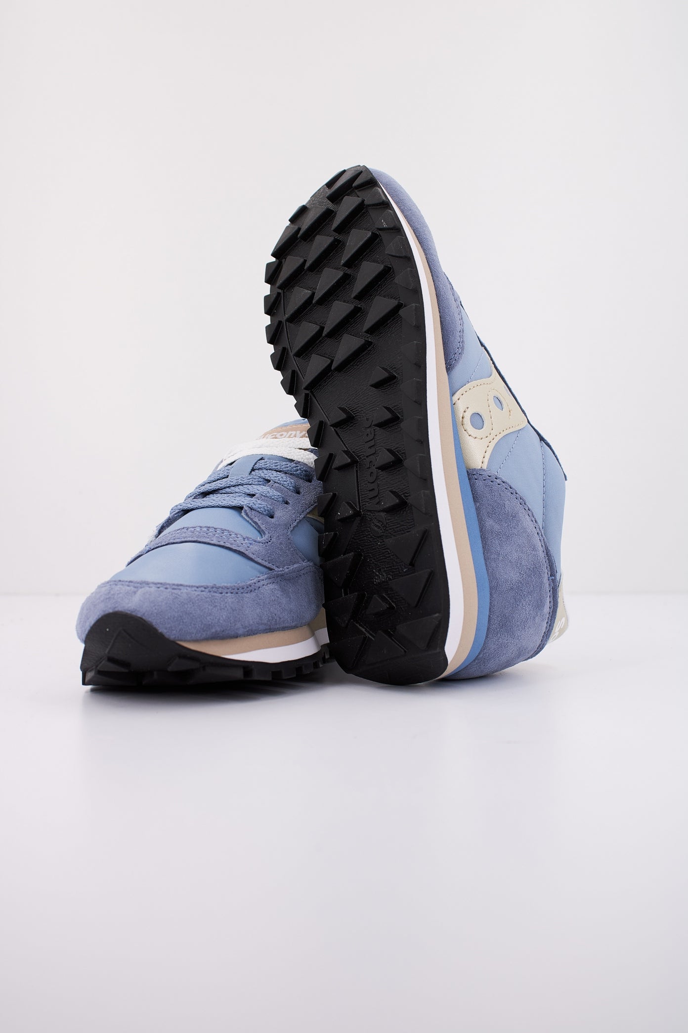 SAUCONY JAZZ TRIPLE en color AZUL (4)