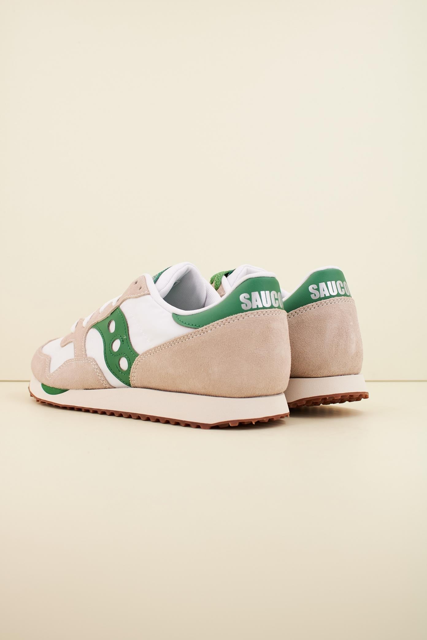 SAUCONY DXN TRAINER en color BLANCO (3)