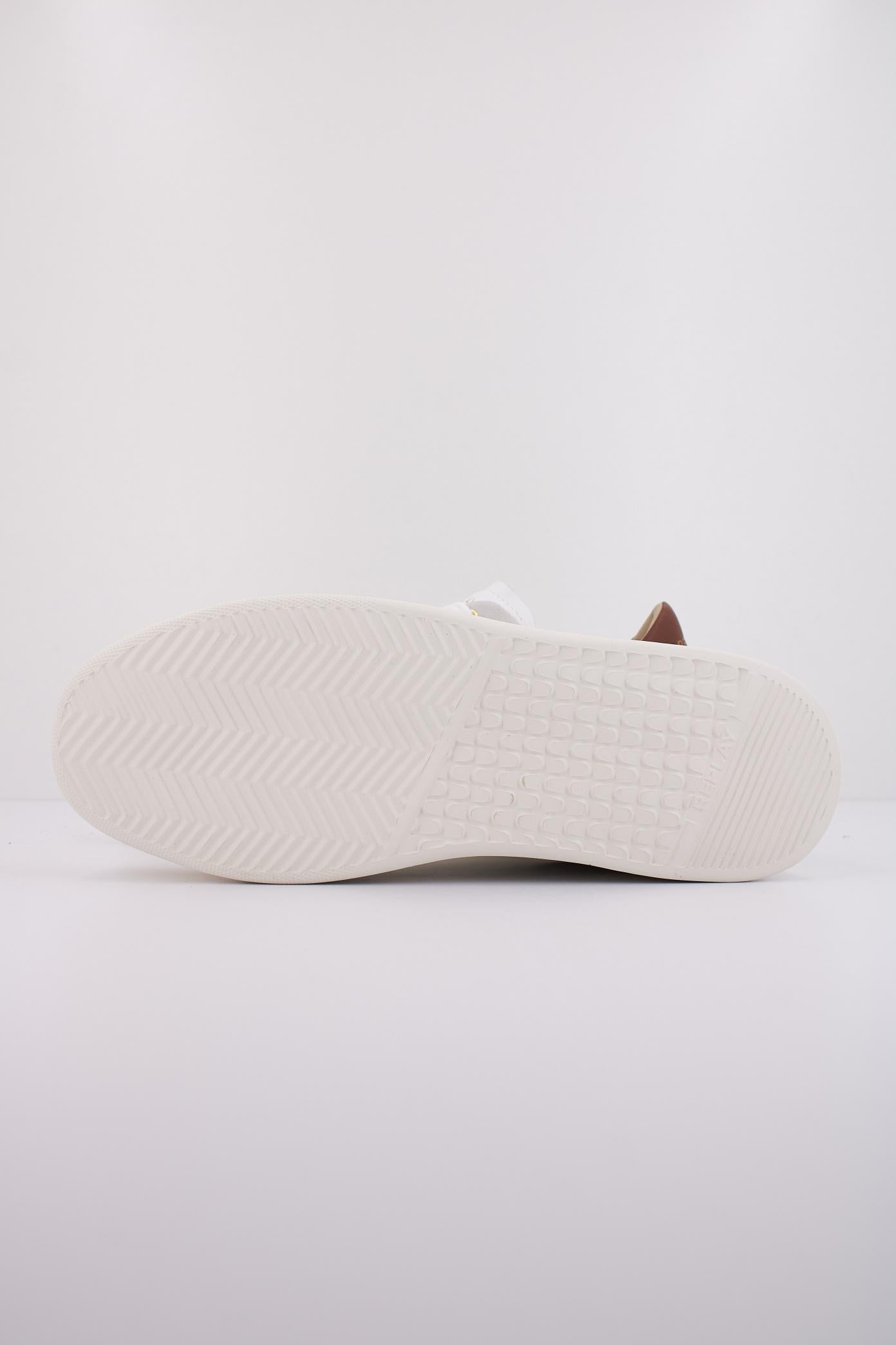 REPLAY UNIVERSITY en color BLANCO (5)