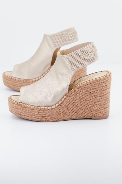REPLAY TYNE en color ORO (1)