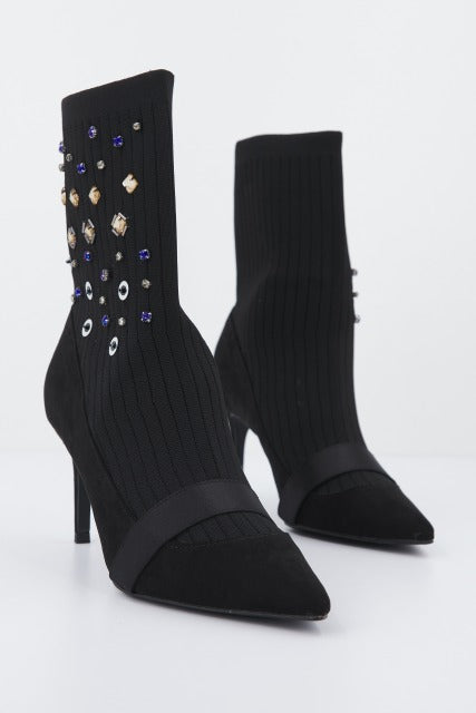 LA STRADA en color NEGRO (2)