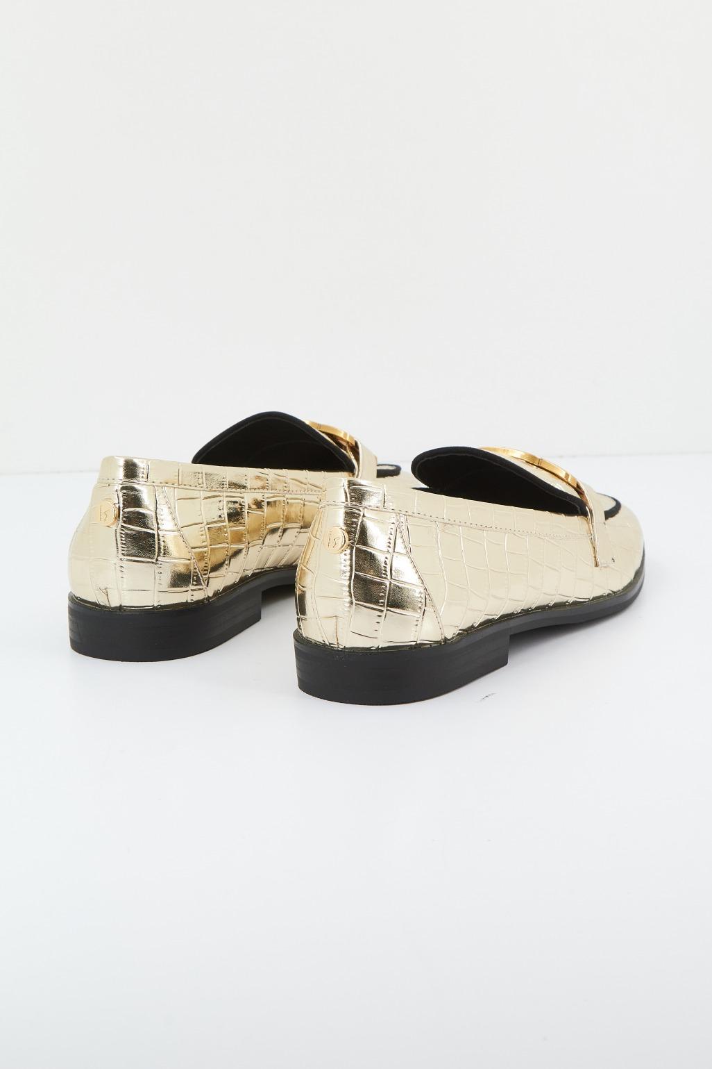 LA STRADA LOAFER en color ORO (3)