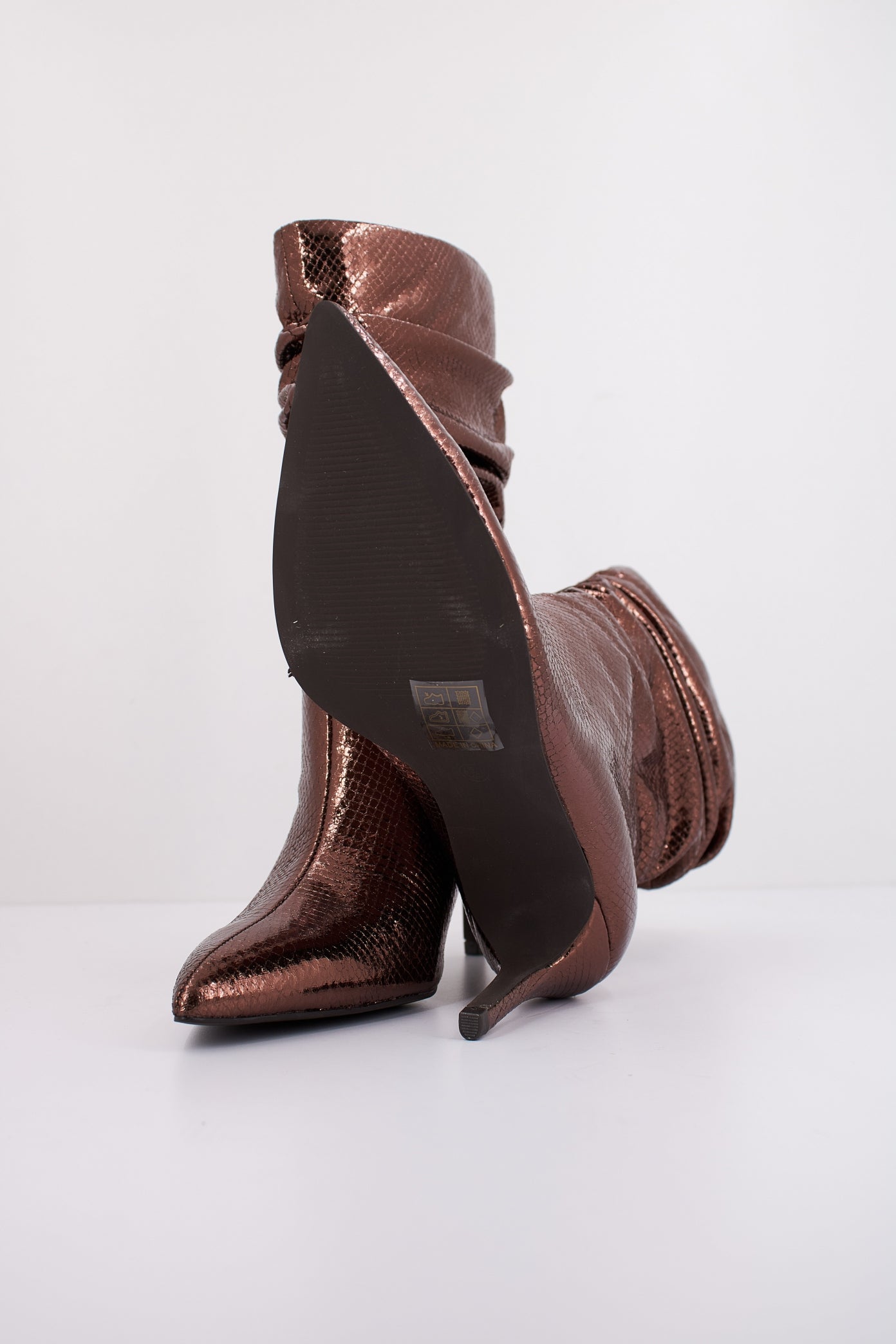 LA STRADA S en color BRONCE  (5)