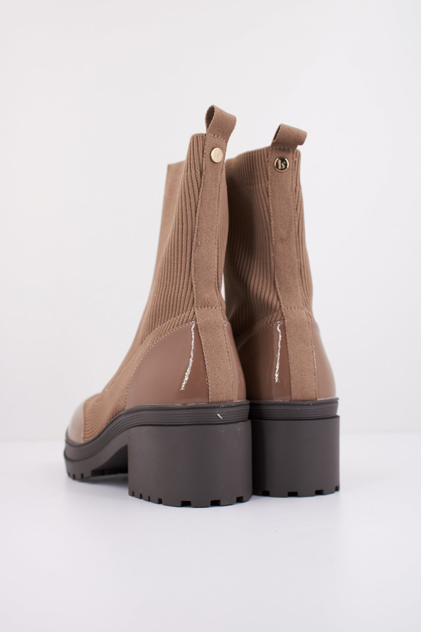 LA STRADA RUBBER en color BEIS (4)