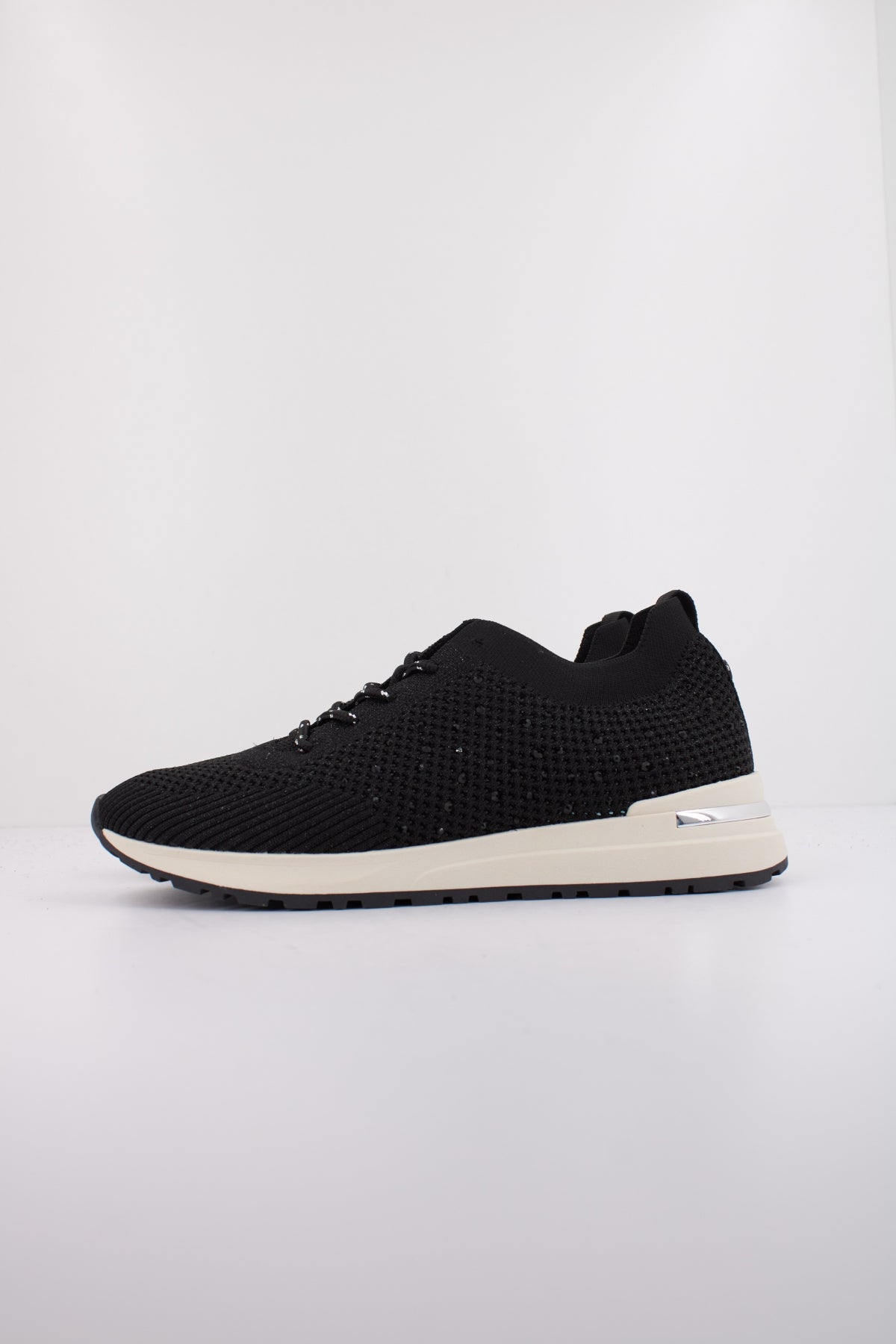 LA STRADA S en color NEGRO  (1)