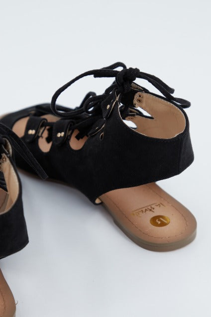 LA STRADA en color NEGRO (3)