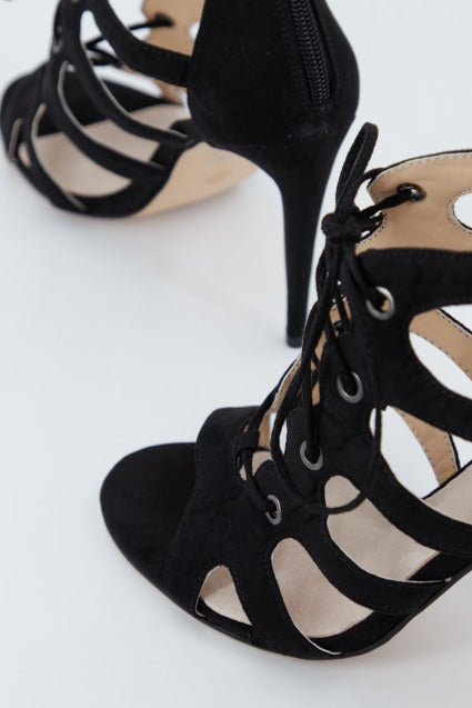 LA STRADA en color NEGRO (2)