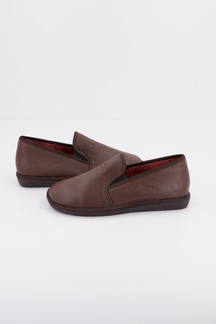 NORDIKAS en color MARRON (1)