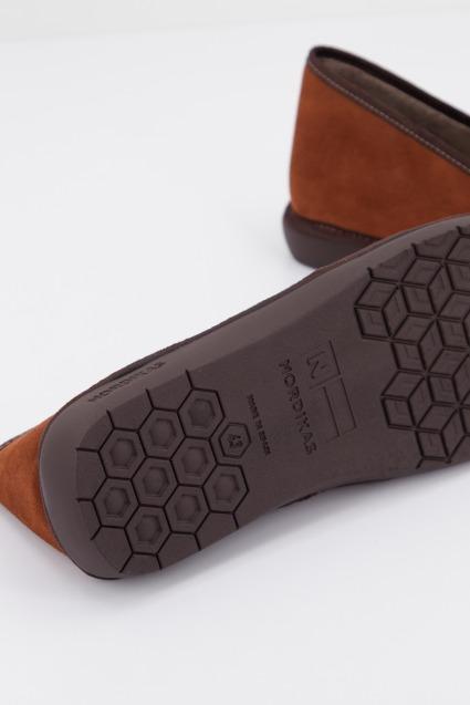 NORDIKAS AFELPADO ZAPATILLA HOGAR en color MARRON (3)