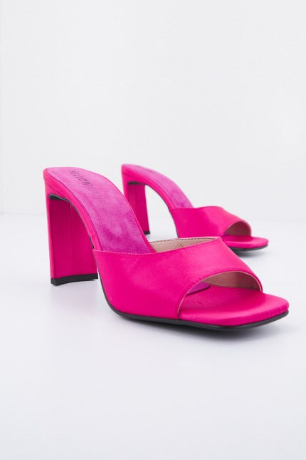 YELLOW MEENY en color ROSA (1)