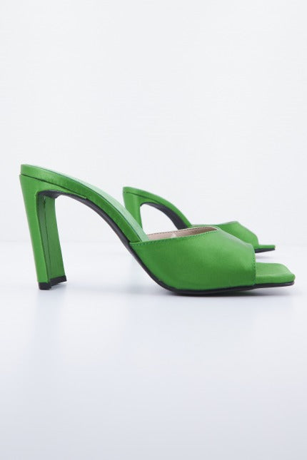 YELLOW MEENY en color VERDE (2)