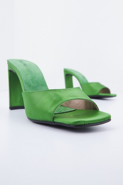 YELLOW MEENY en color VERDE (3)