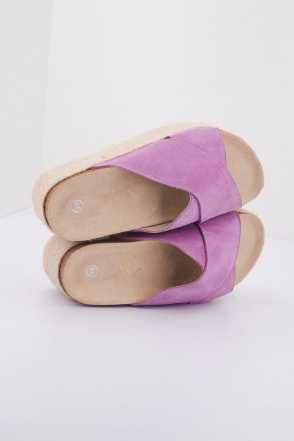 YELLOW ME XL en color VIOLETA (2)