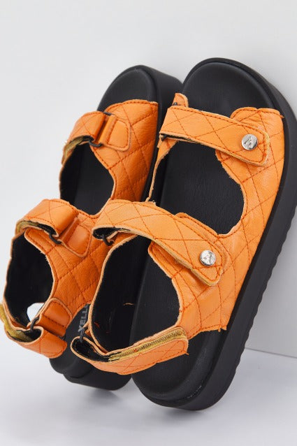 YELLOW COCO en color NARANJA  (1)