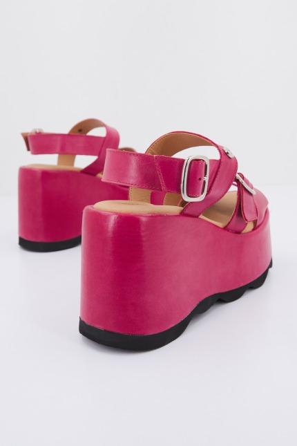 YELLOW CARRIE en color ROSA (3)