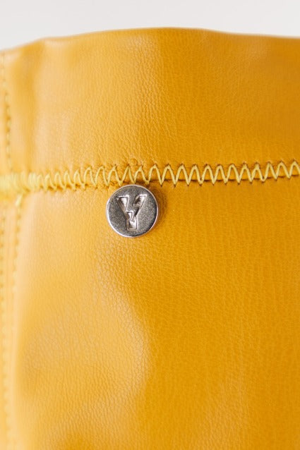 YELLOW FINN en color AMARILLO (4)
