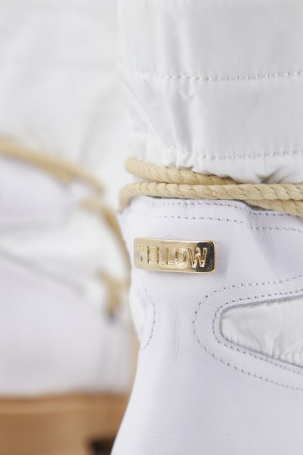 YELLOW EVEREST en color BLANCO (4)