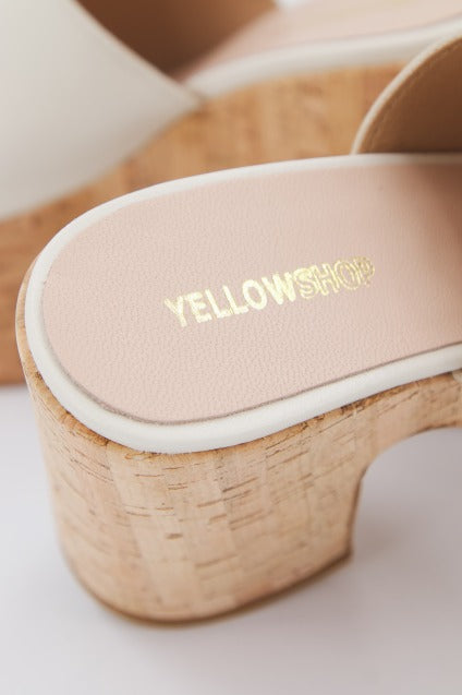 YELLOW AVENUE en color BLANCO (4)