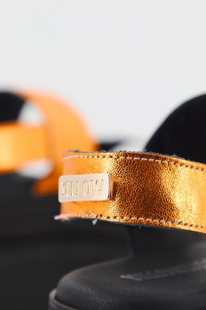 YELLOW HYPE en color NARANJA (4)