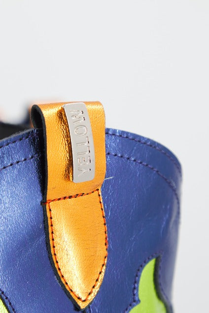 YELLOW FANCY en color AZUL (4)