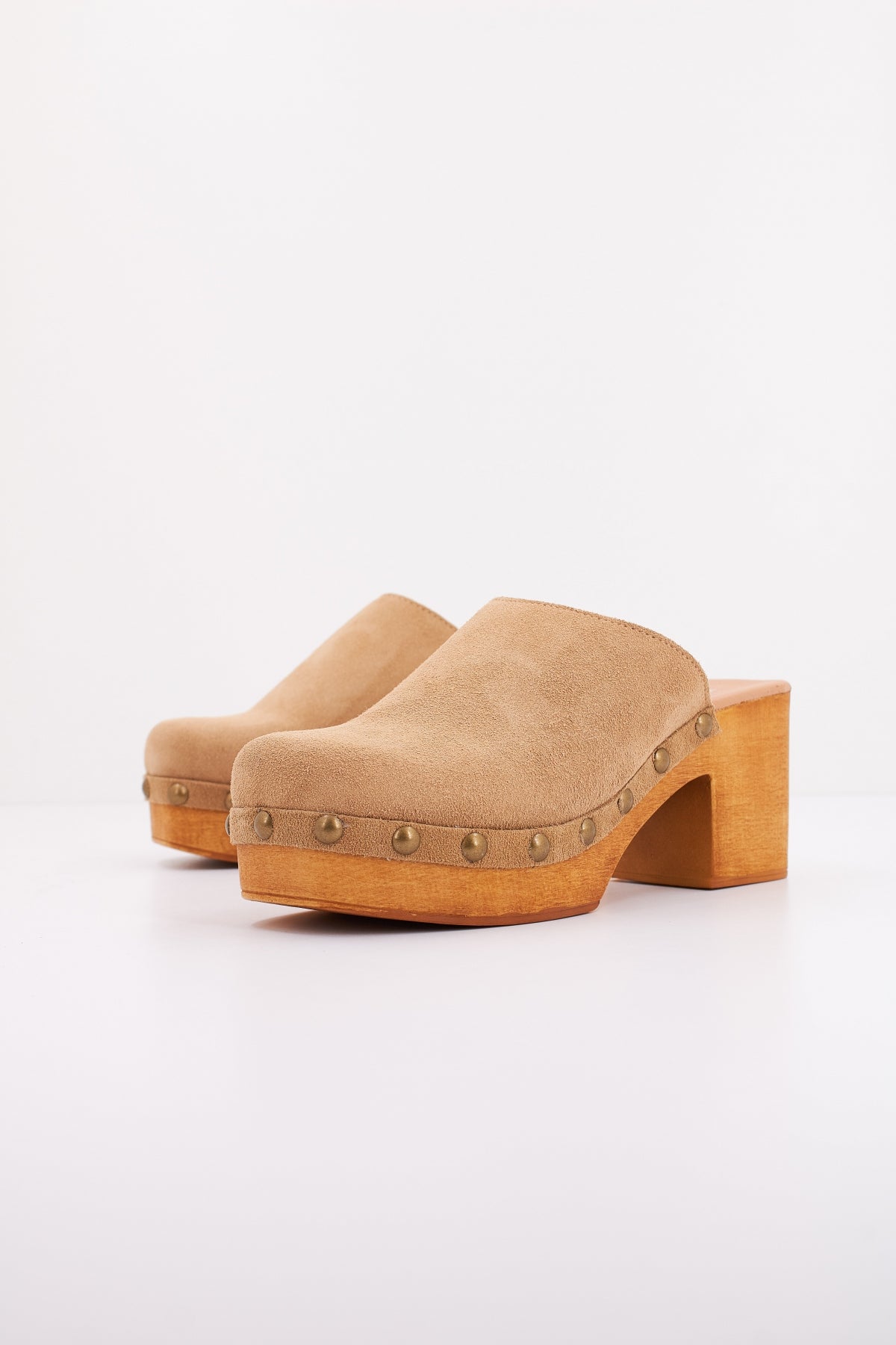 YELLOW ANDREA en color MARRON CLARO (2)