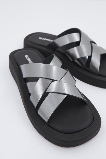 YELLOW PETRA en color PLATA (4)