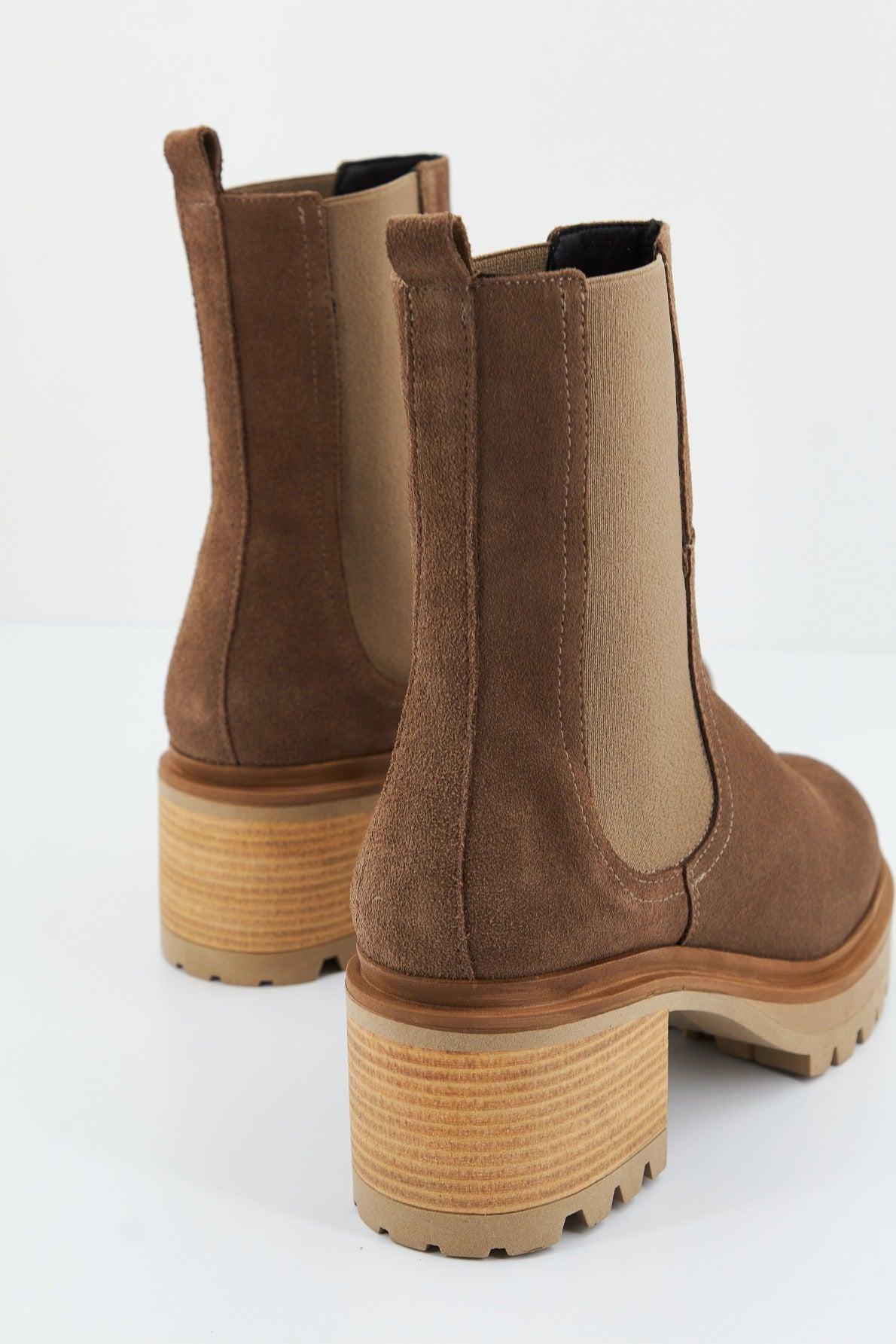 YELLOW EASY en color MARRON (3)