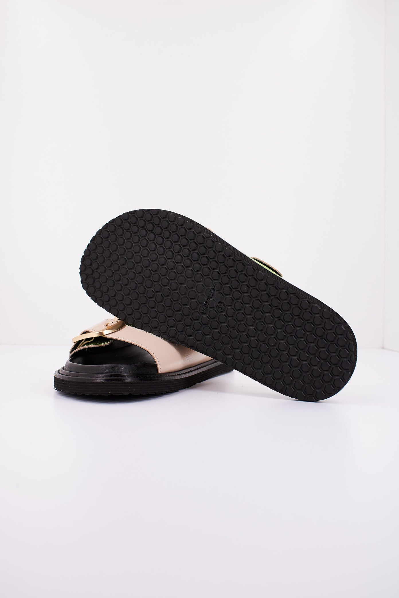 YELLOW BUCKLE en color BEIS (4)