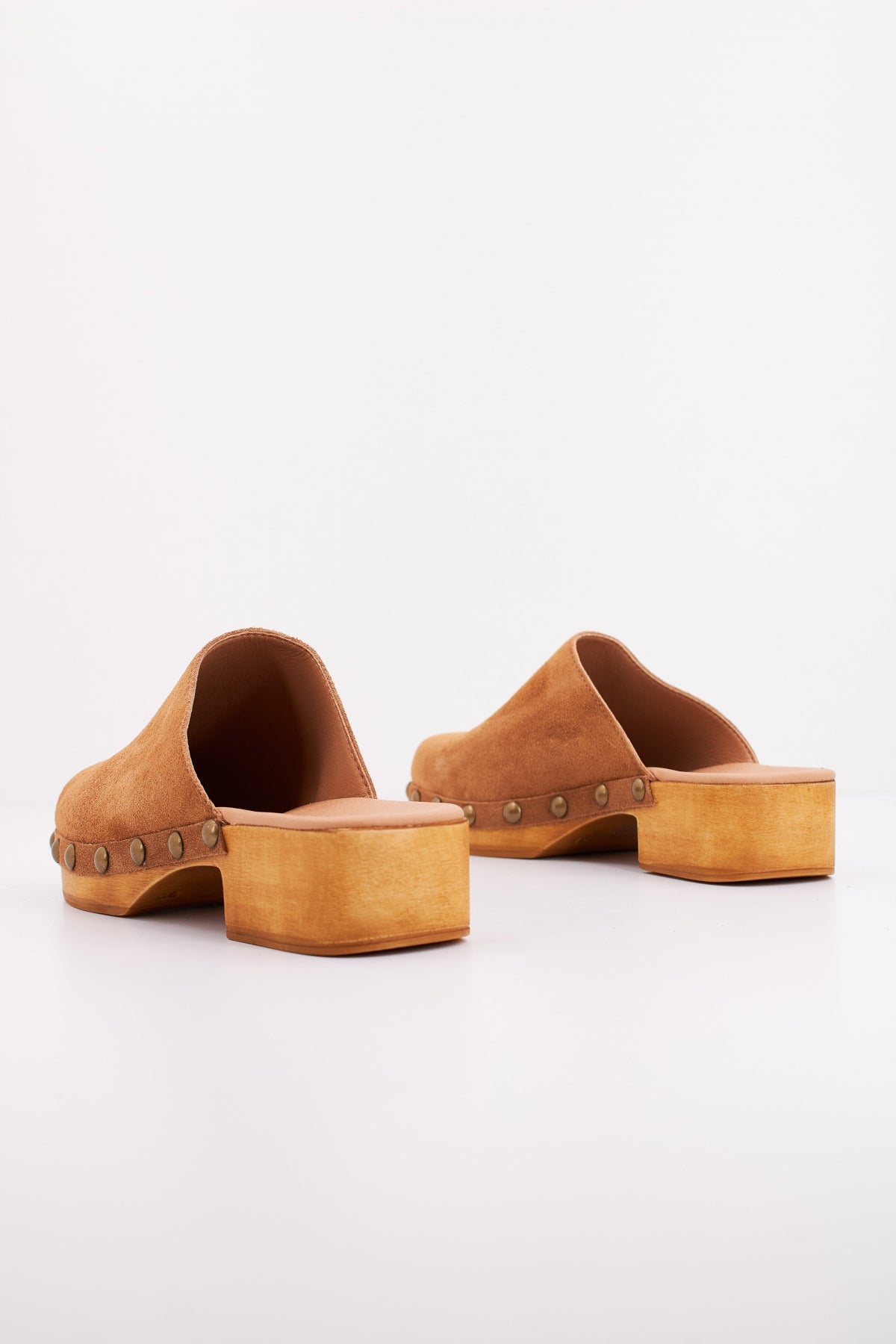 YELLOW LIA en color MARRON (3)
