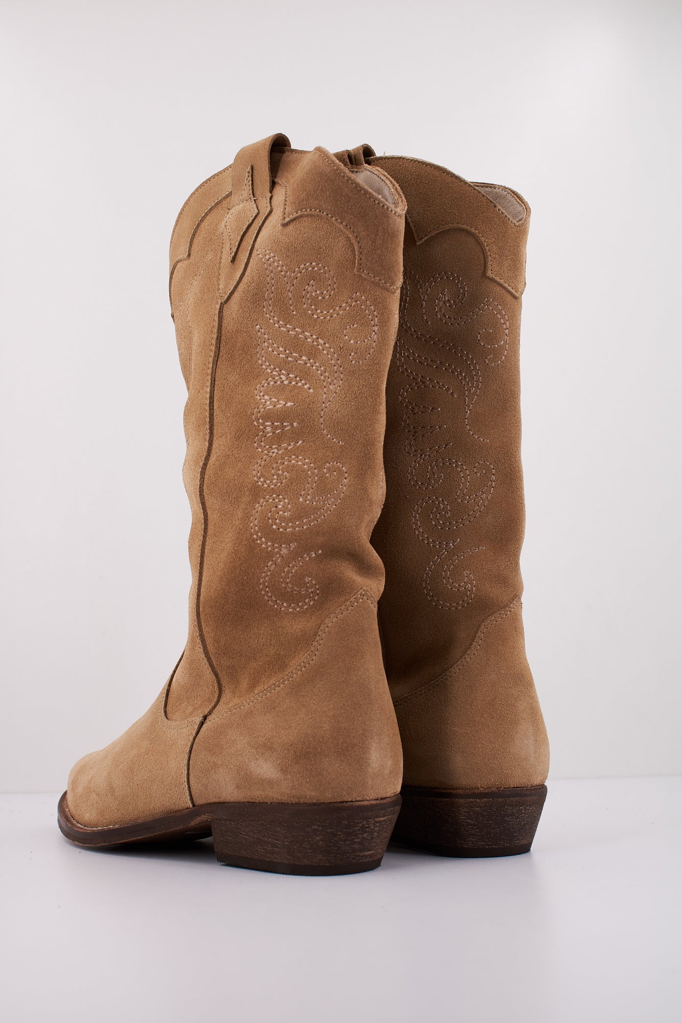 YELLOW DALLAS en color MARRON CLARO (5)