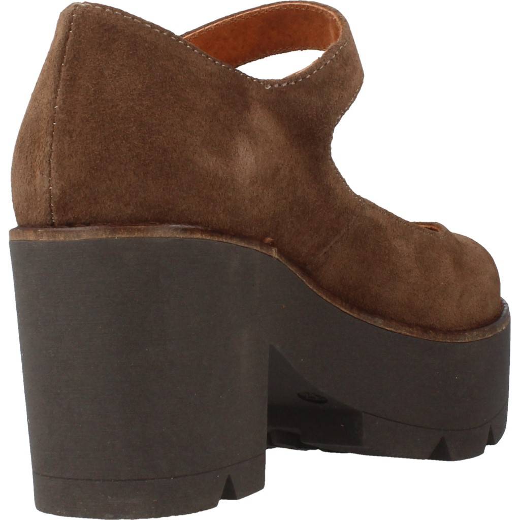 YELLOW ISLANDIA en color MARRON (3)