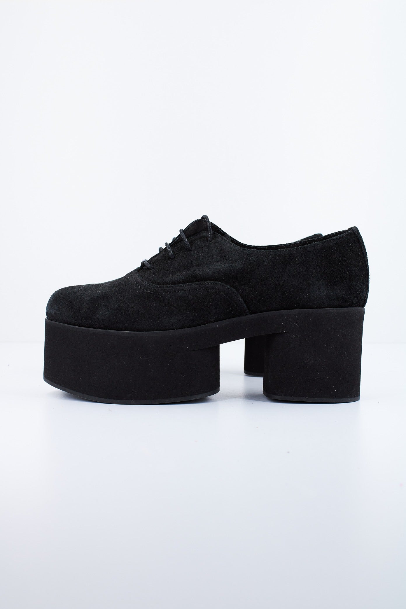 YELLOW JINN en color NEGRO (1)