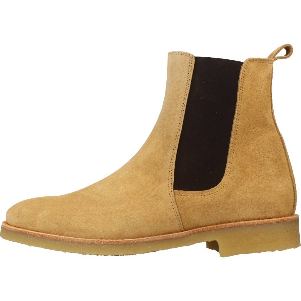 YELLOW en color MARRON CLARO (2)
