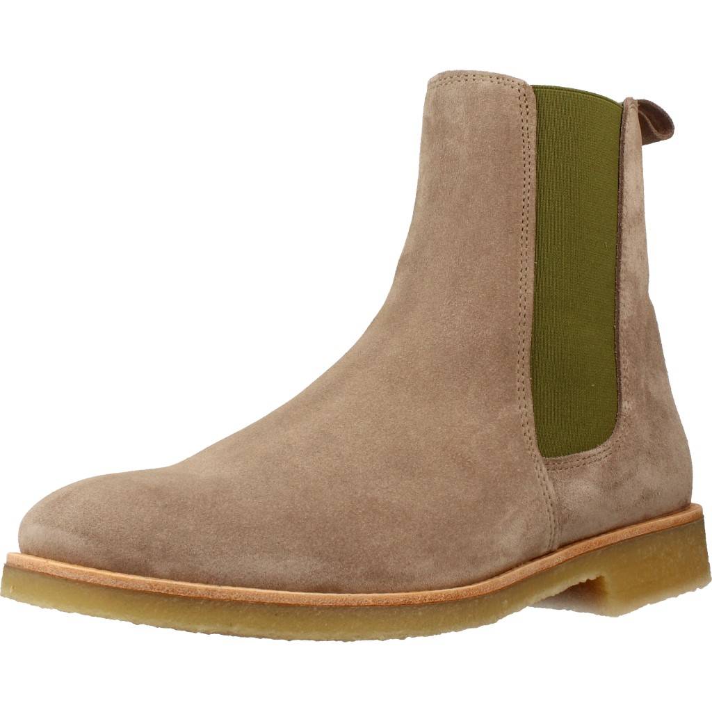 YELLOW en color MARRON CLARO (1)