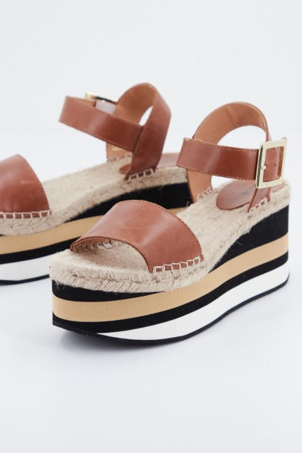 YELLOW en color MARRON (1)